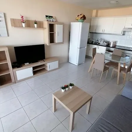 Rockin' View - 2 Bedroom Great Terrace, Parking, Pool Apartment Costa Adeje (Tenerife)