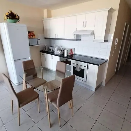 Apartment Rockin' View - 2 Bedroom Great Terrace, Parking, Pool *